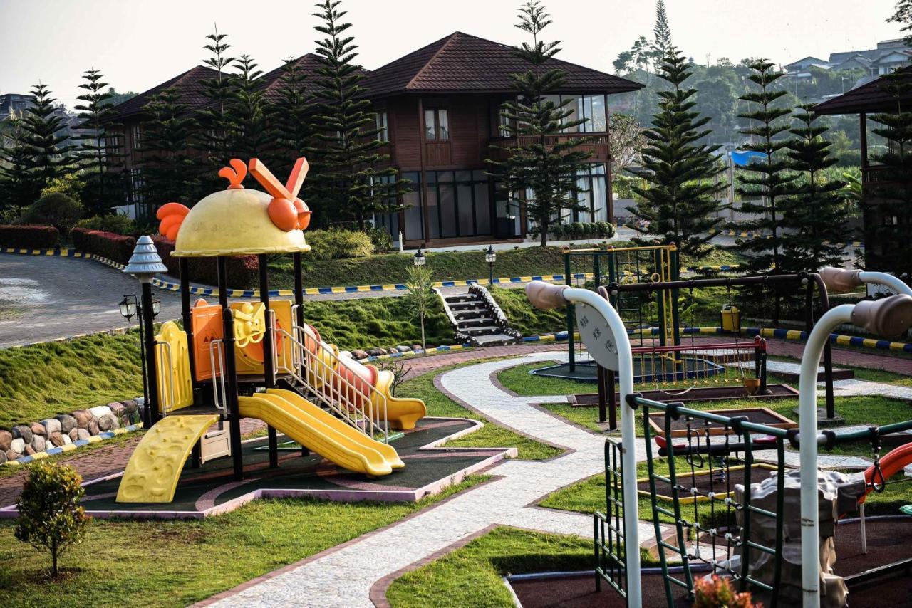 Jsi Resort Puncak Exterior photo